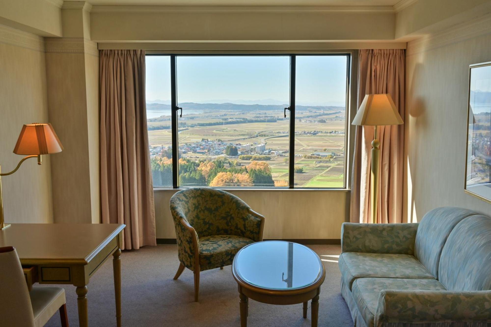 Hotel Listel Inawashiro Wing Tower Bagian luar foto